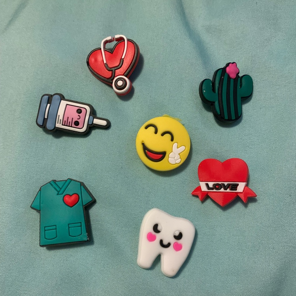 Shoe charms